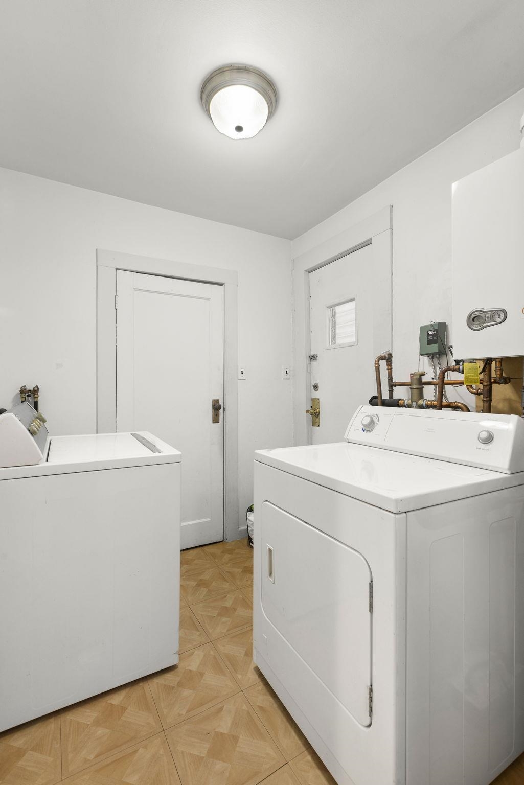 6203 Newkirk Ave, North Bergen, New Jersey image 13