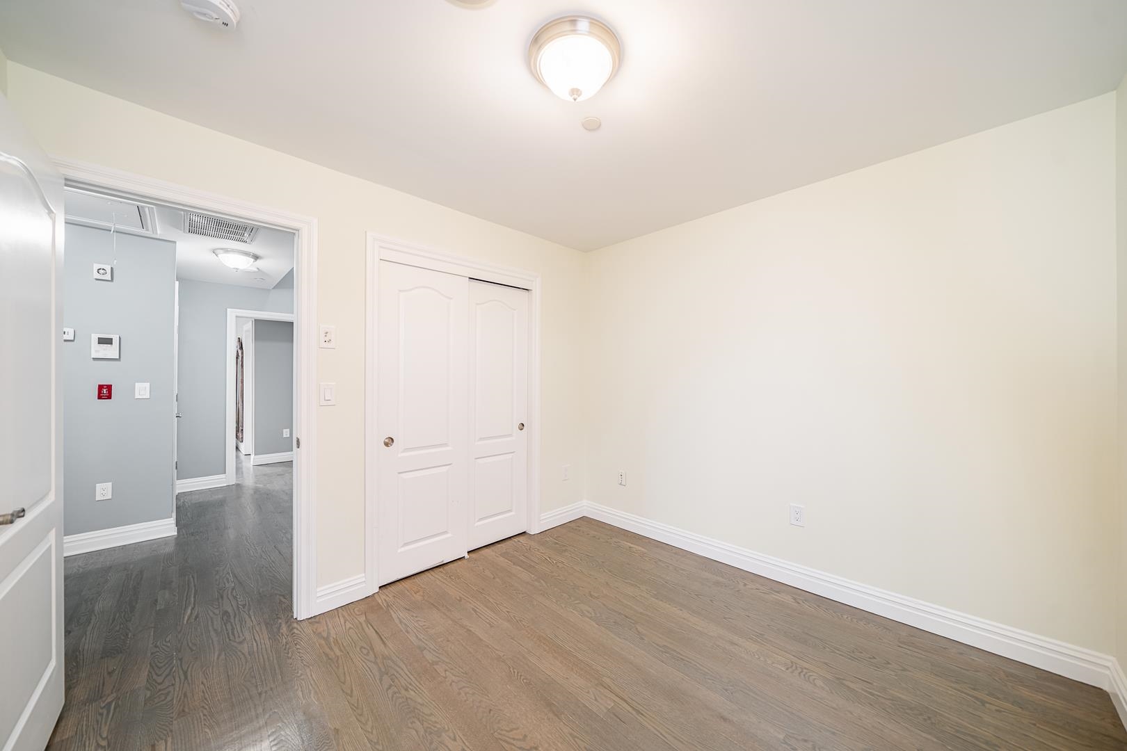 9033 Wall St #10, North Bergen, New Jersey image 22