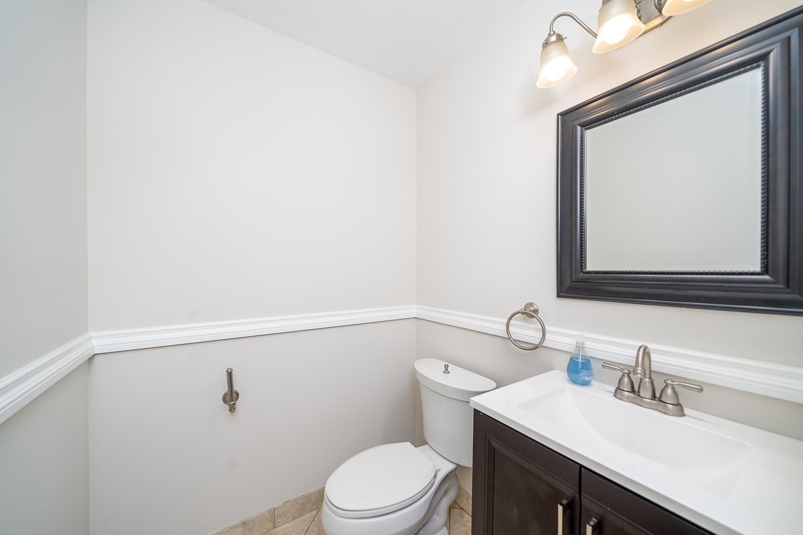 9033 Wall St #10, North Bergen, New Jersey image 26