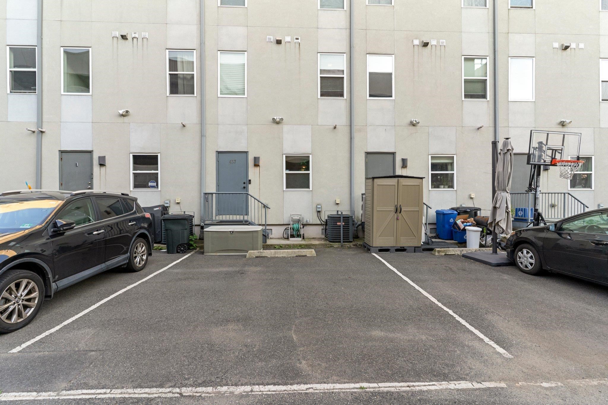 437 Rose Ave, Jersey City, New Jersey image 23