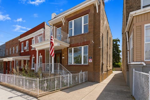 Multifamily For Sale - 221 54th St #1<br/> West New York, NJ 07093