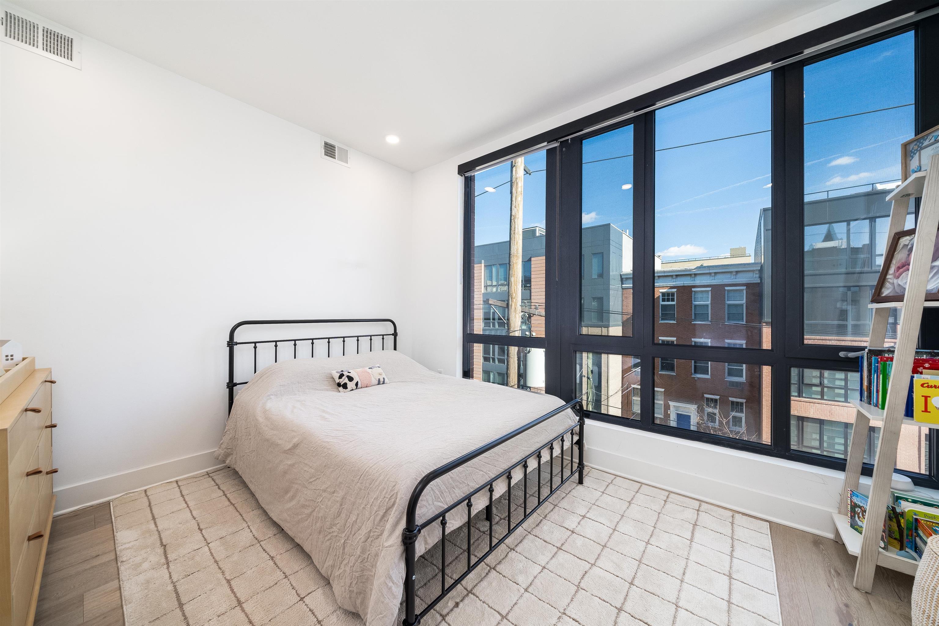 70 Madison St #400, Hoboken, New Jersey image 24