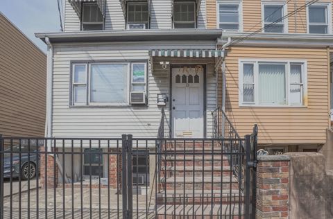 Homes For Rent - 73 Wales Ave #2<br/> Hudson County, Jersey City, NJ 07306