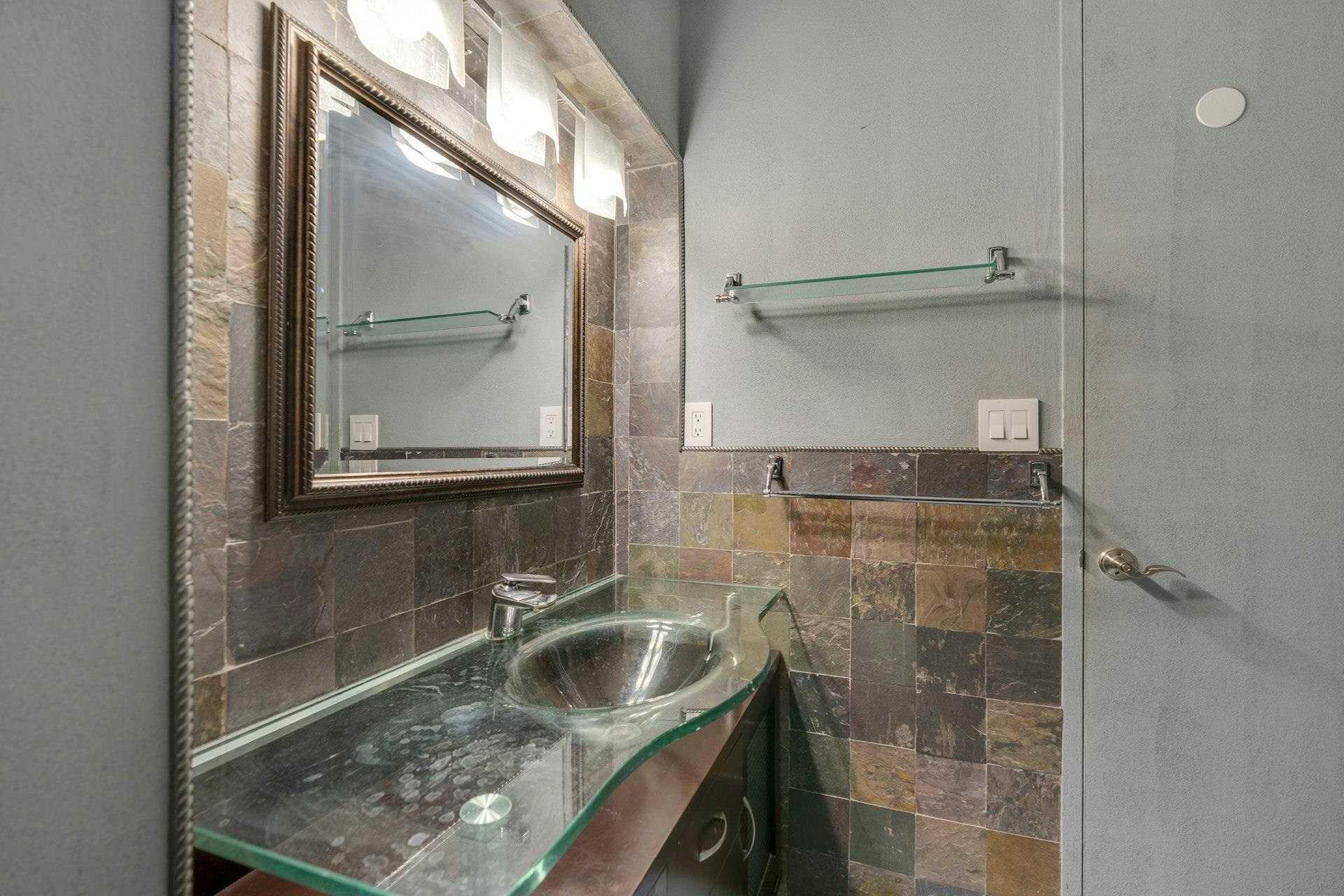 7002 Blvd East #19A, Guttenberg, New Jersey image 43