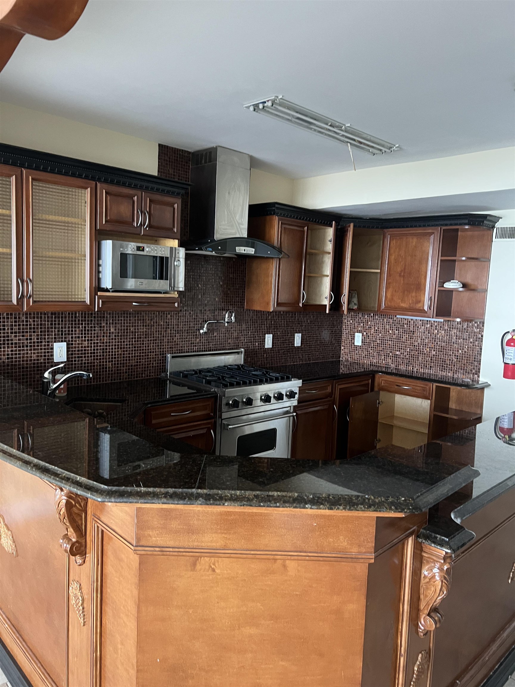 7002 Blvd East #19A, Guttenberg, New Jersey image 10