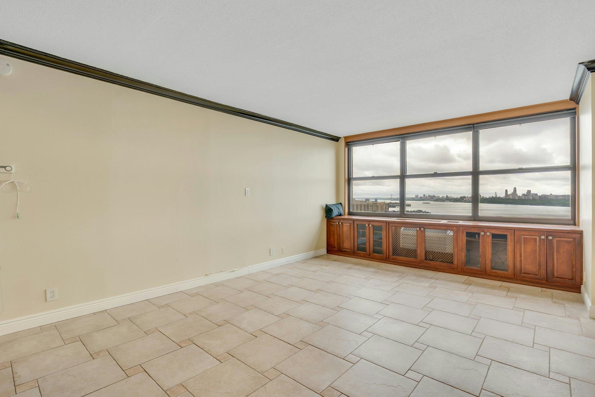 7002 Blvd East #19A, Guttenberg, New Jersey image 28