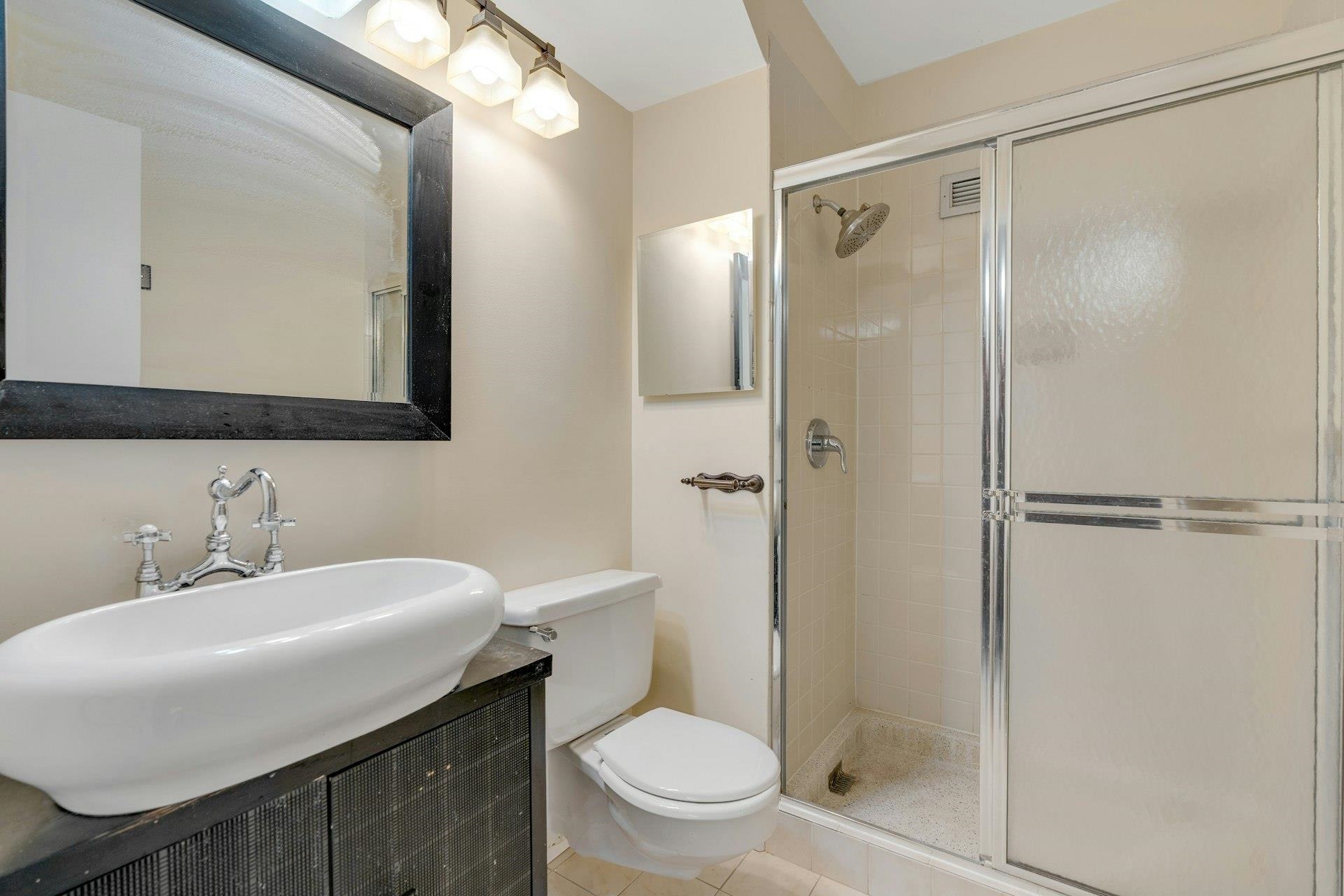 7002 Blvd East #19A, Guttenberg, New Jersey image 44
