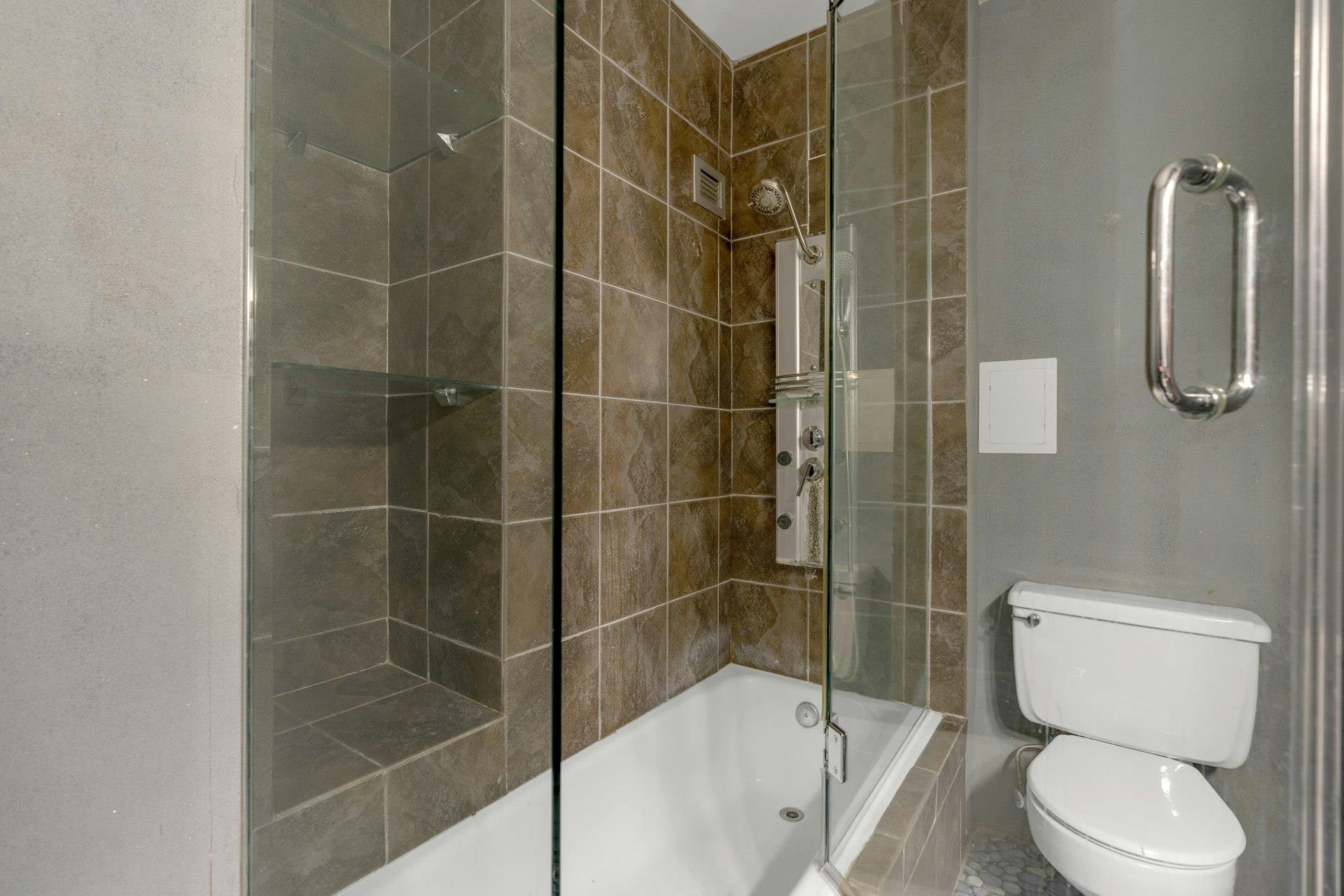 7002 Blvd East #19A, Guttenberg, New Jersey image 42