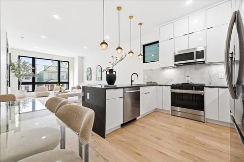 16 DWIGHT ST 1 Jersey City NJ 07305