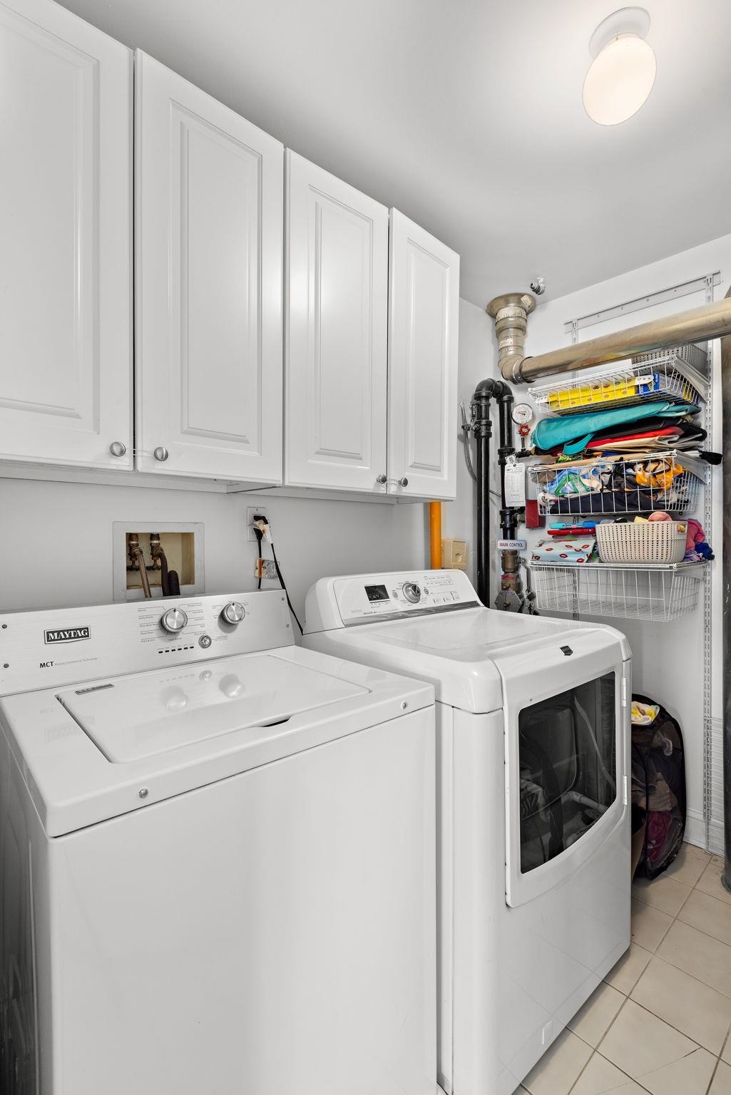 443 Albany Ct, West New York, New Jersey image 27