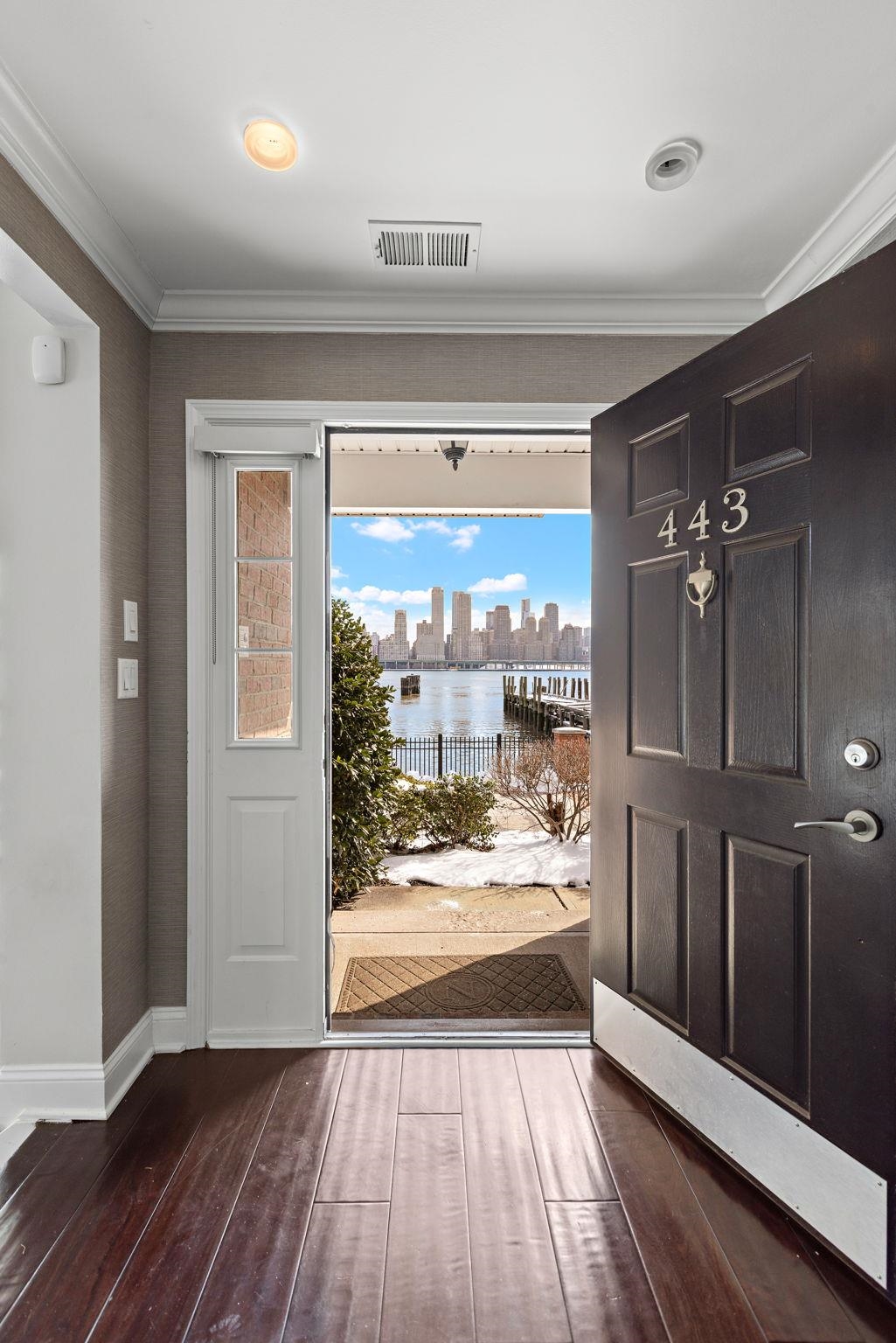 443 Albany Ct, West New York, New Jersey image 13