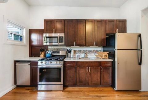 Multifamily For Rent - 65 Atlantic St #2ND FL<br/> Jersey City, NJ 07304