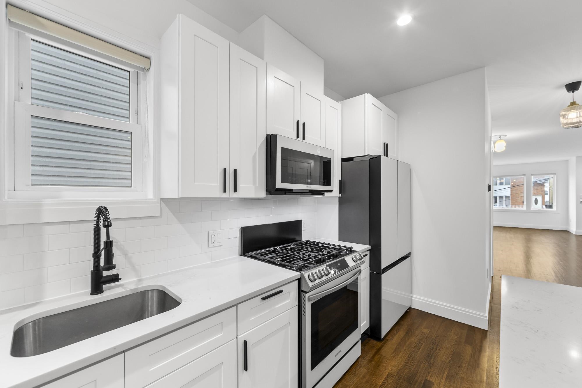 1603 71st St, North Bergen, New Jersey image 17