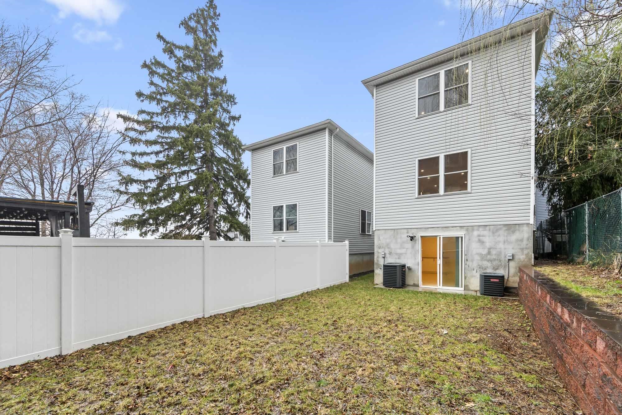 1603 71st St, North Bergen, New Jersey image 7