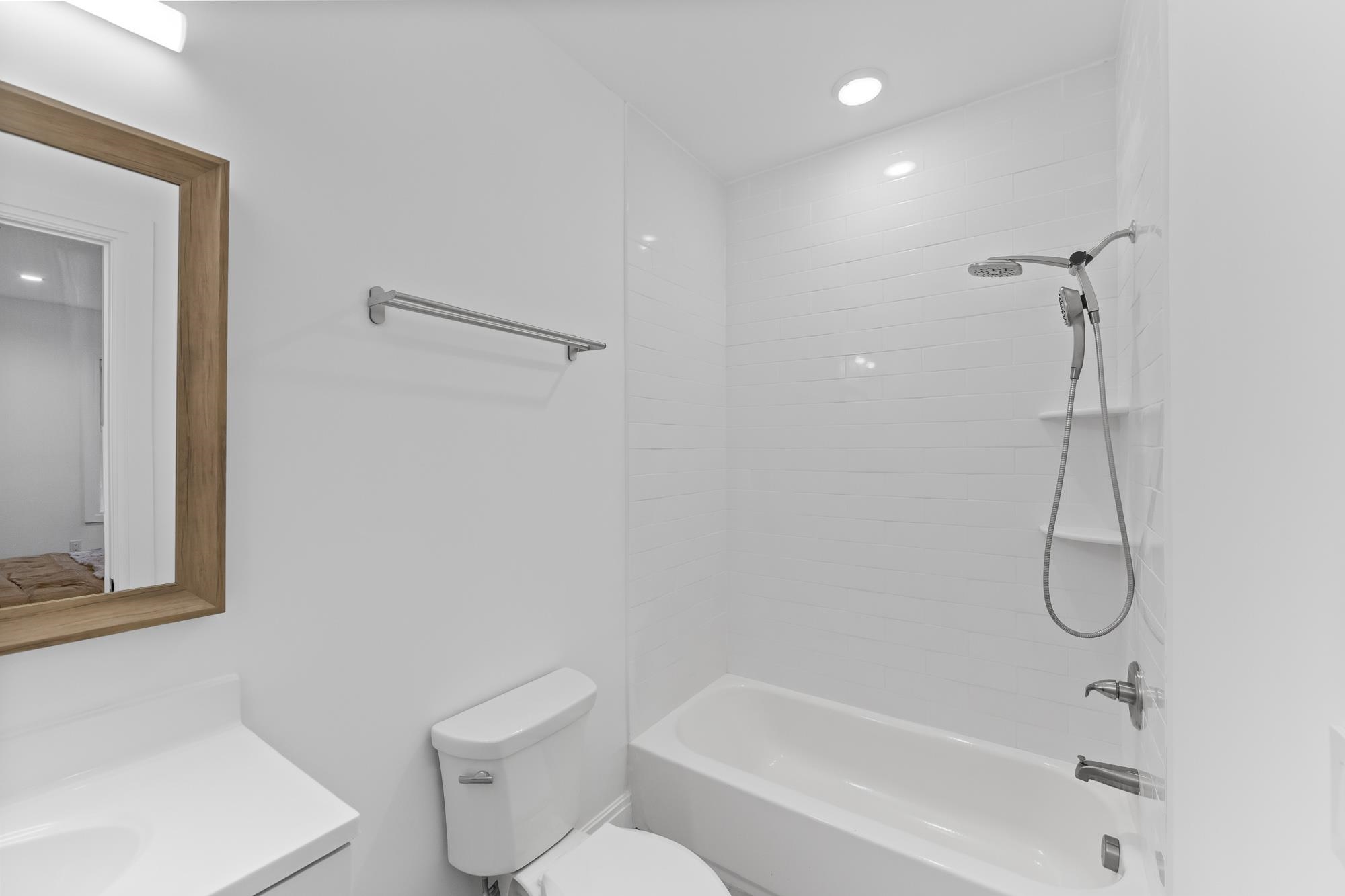 1603 71st St, North Bergen, New Jersey image 28