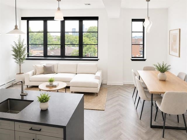 142 CHARLES ST 403