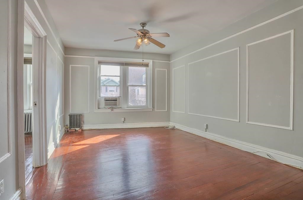 57 CORBIN AVE 21