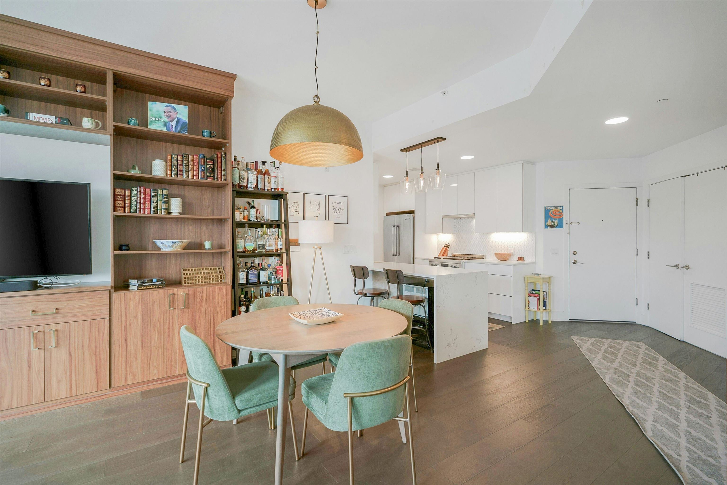 380 NEWARK AVE 606