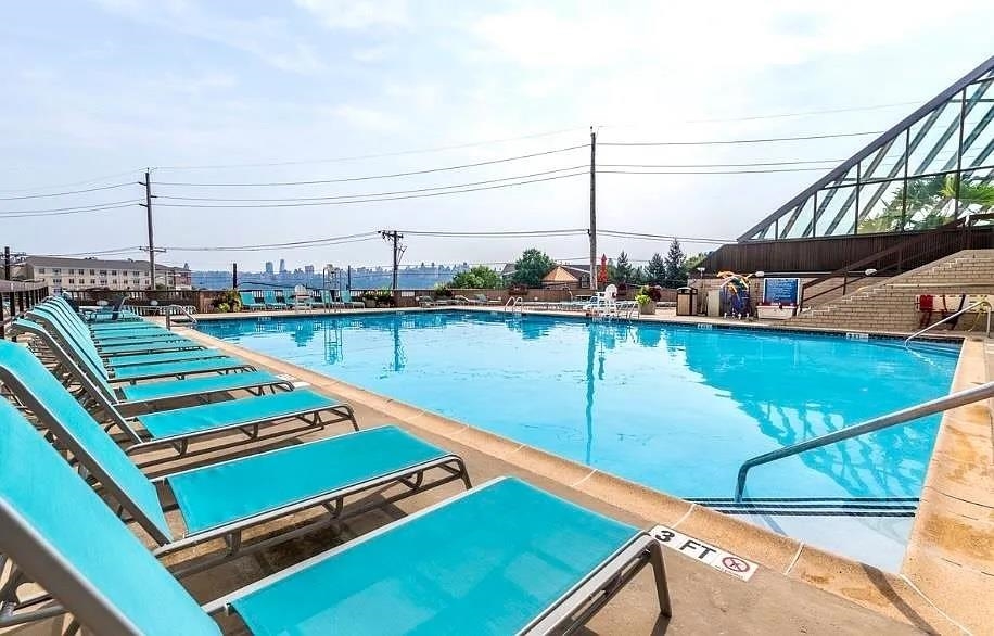 7004 Blvd East #9M, Guttenberg, New Jersey image 17