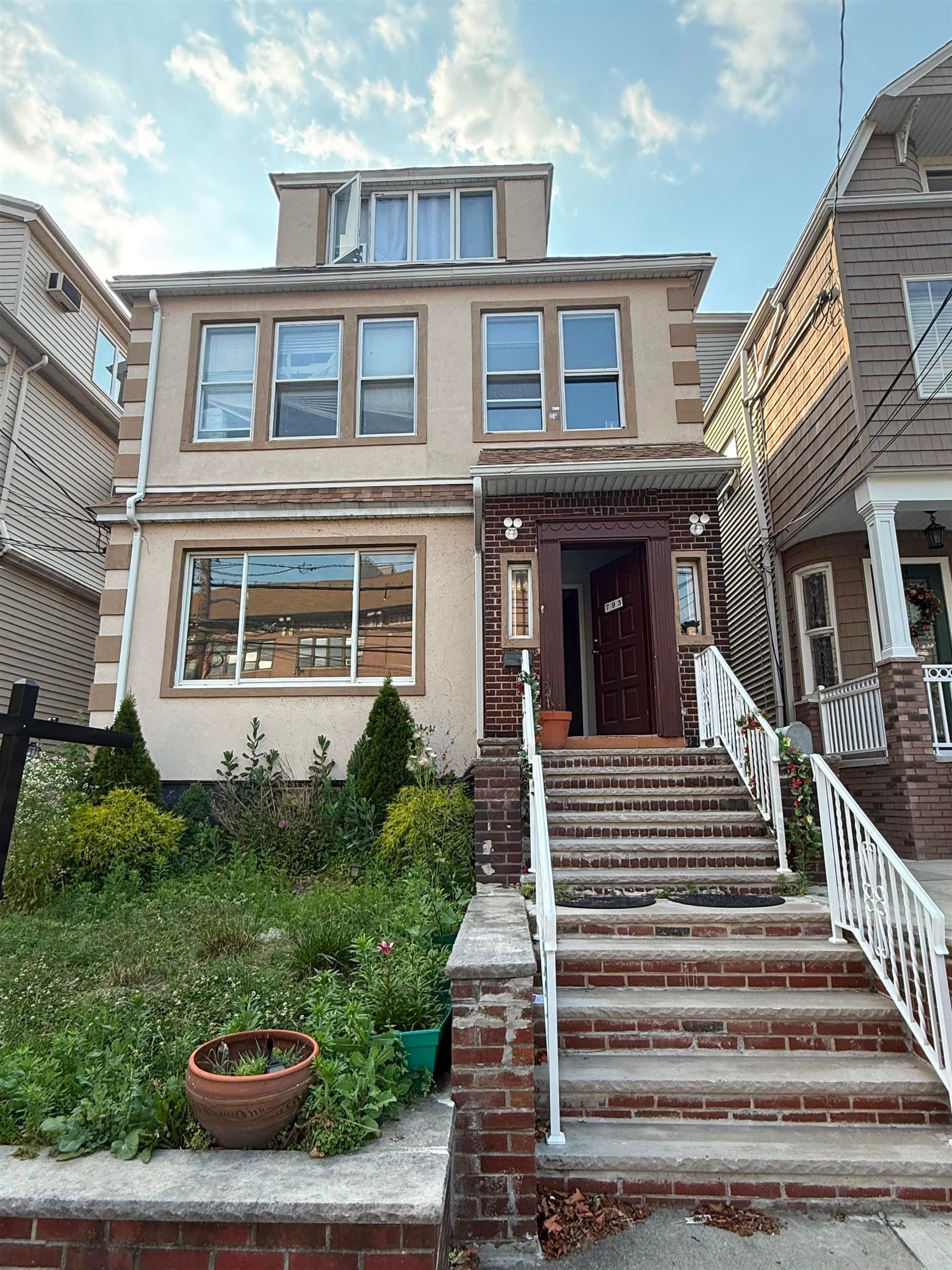 Photo 1 of 20 — 793 KENNEDY BLVD, Bayonne, NJ 07002