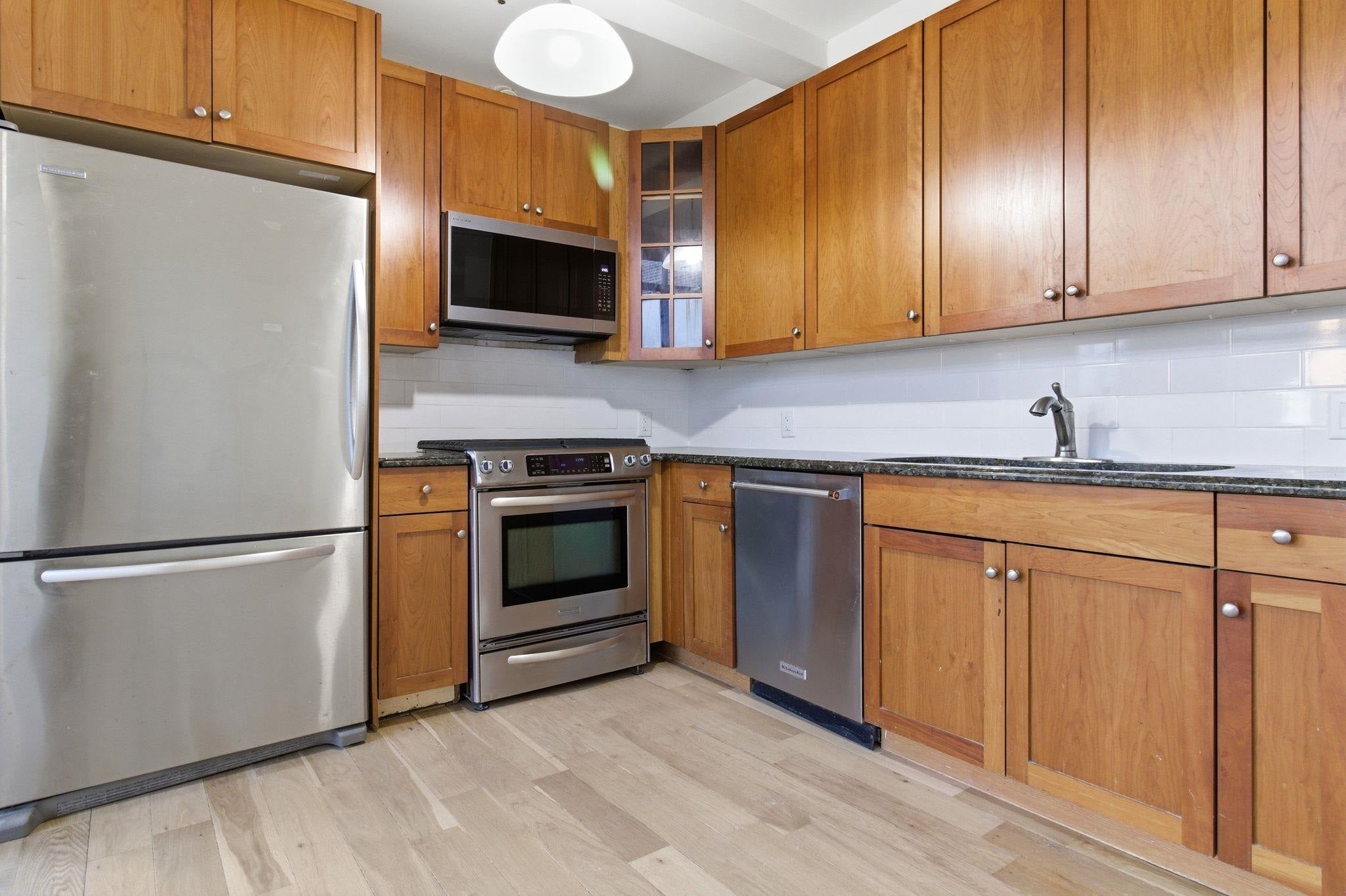300 COMMUNIPAW AVE 168