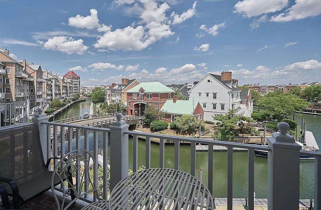 111 SHEARWATER CT EAST 34