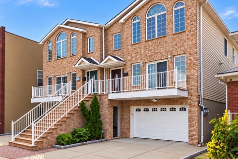 Multifamily For Sale - 525 Avenue A<br/> Bayonne, NJ 07002