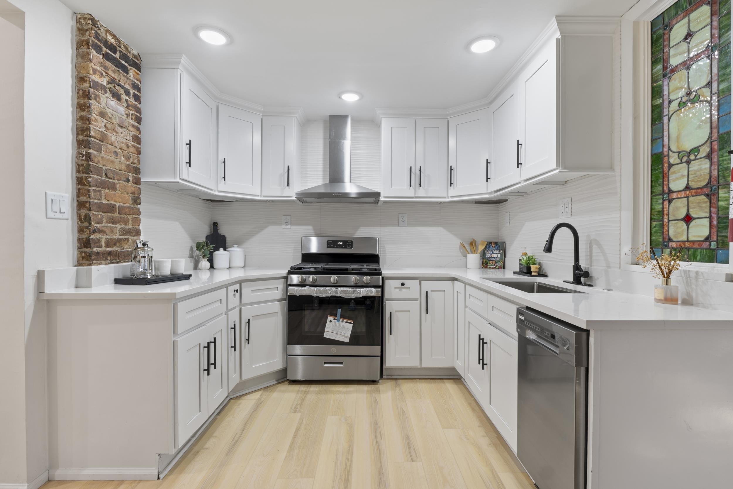 115 Broadway, Jersey City, New Jersey image 18