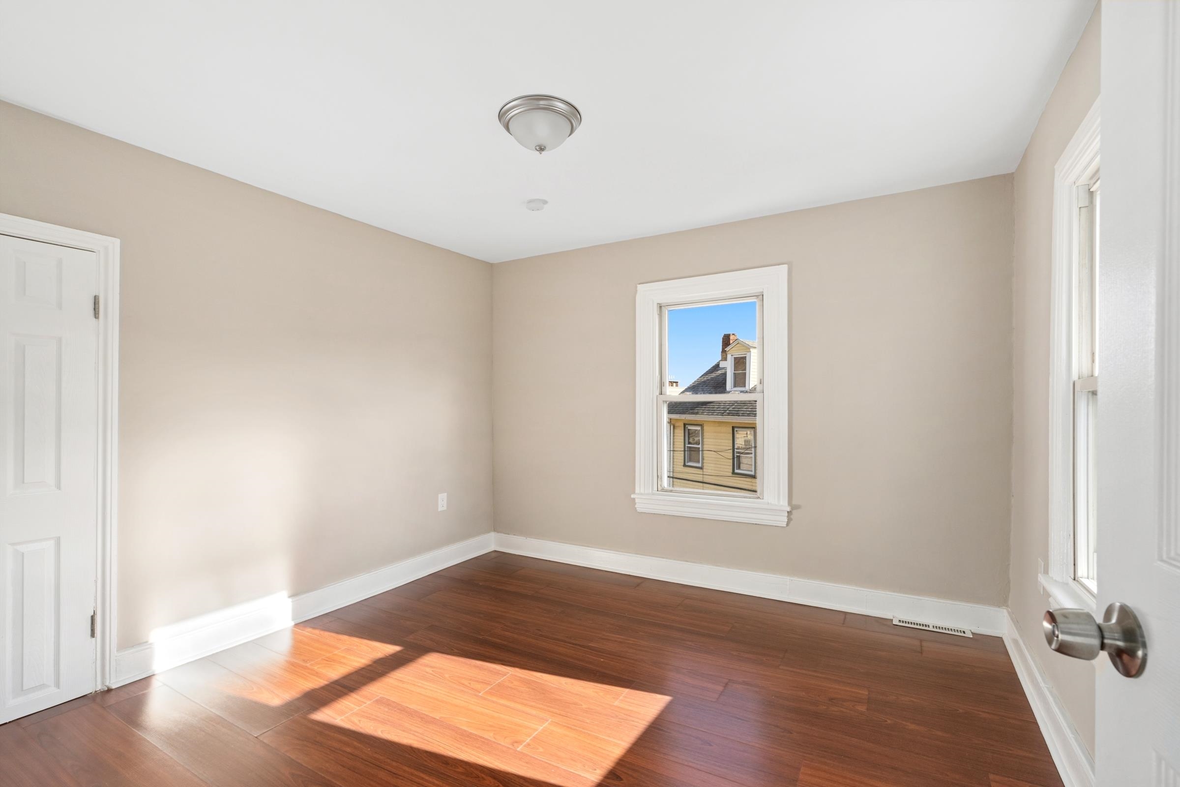 330 Chambers St, PHILLIPSBURG, New Jersey image 19