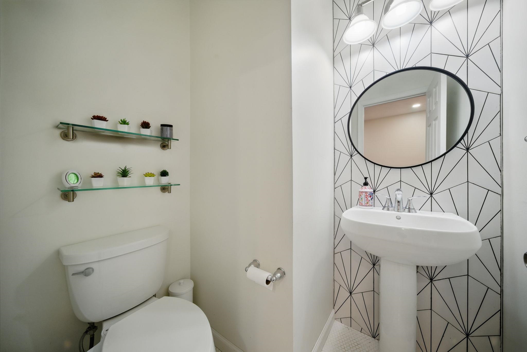 28 Creekside Ct #28, Secaucus, New Jersey image 11