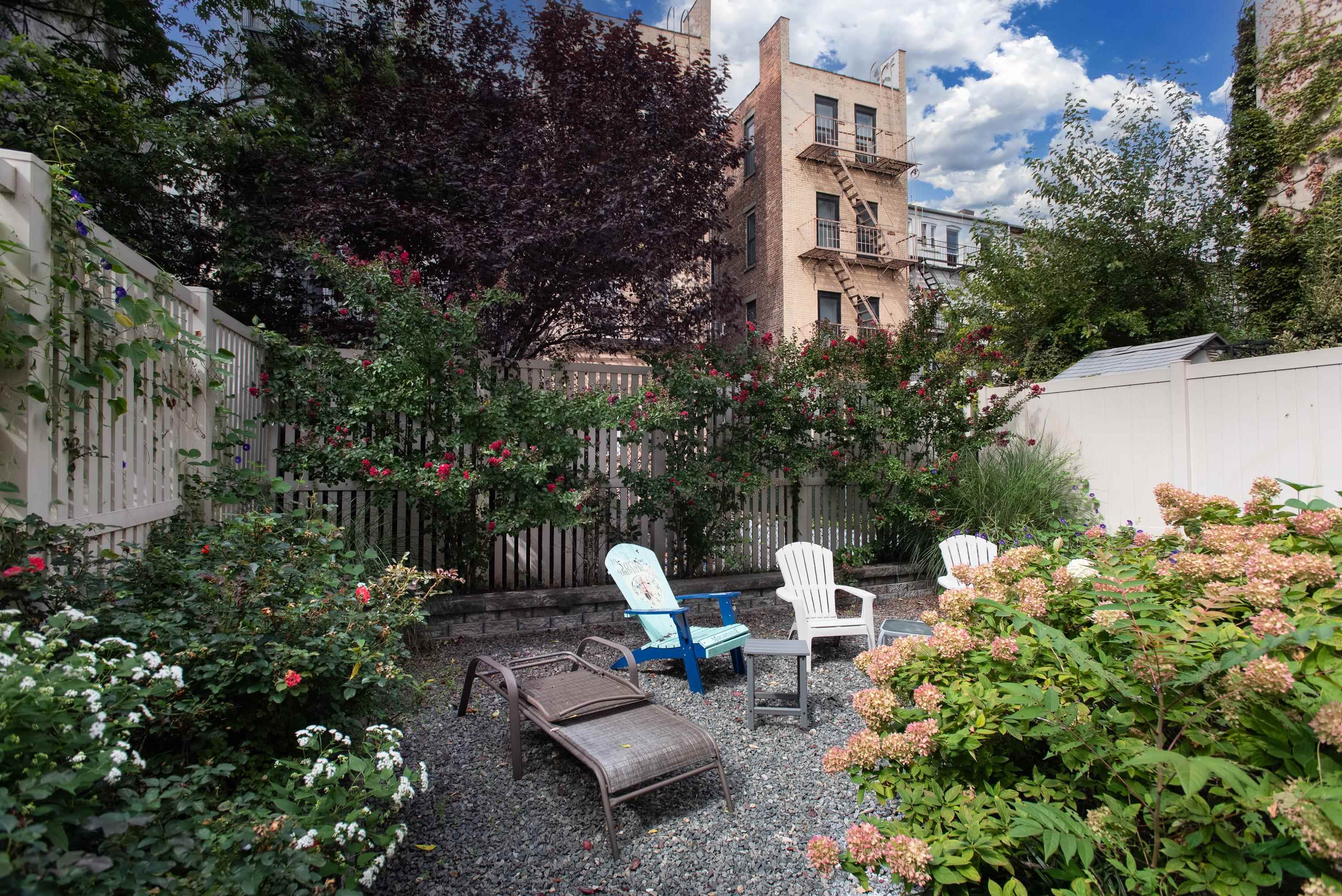 Search Homes 4 518 PARK AVE 1L