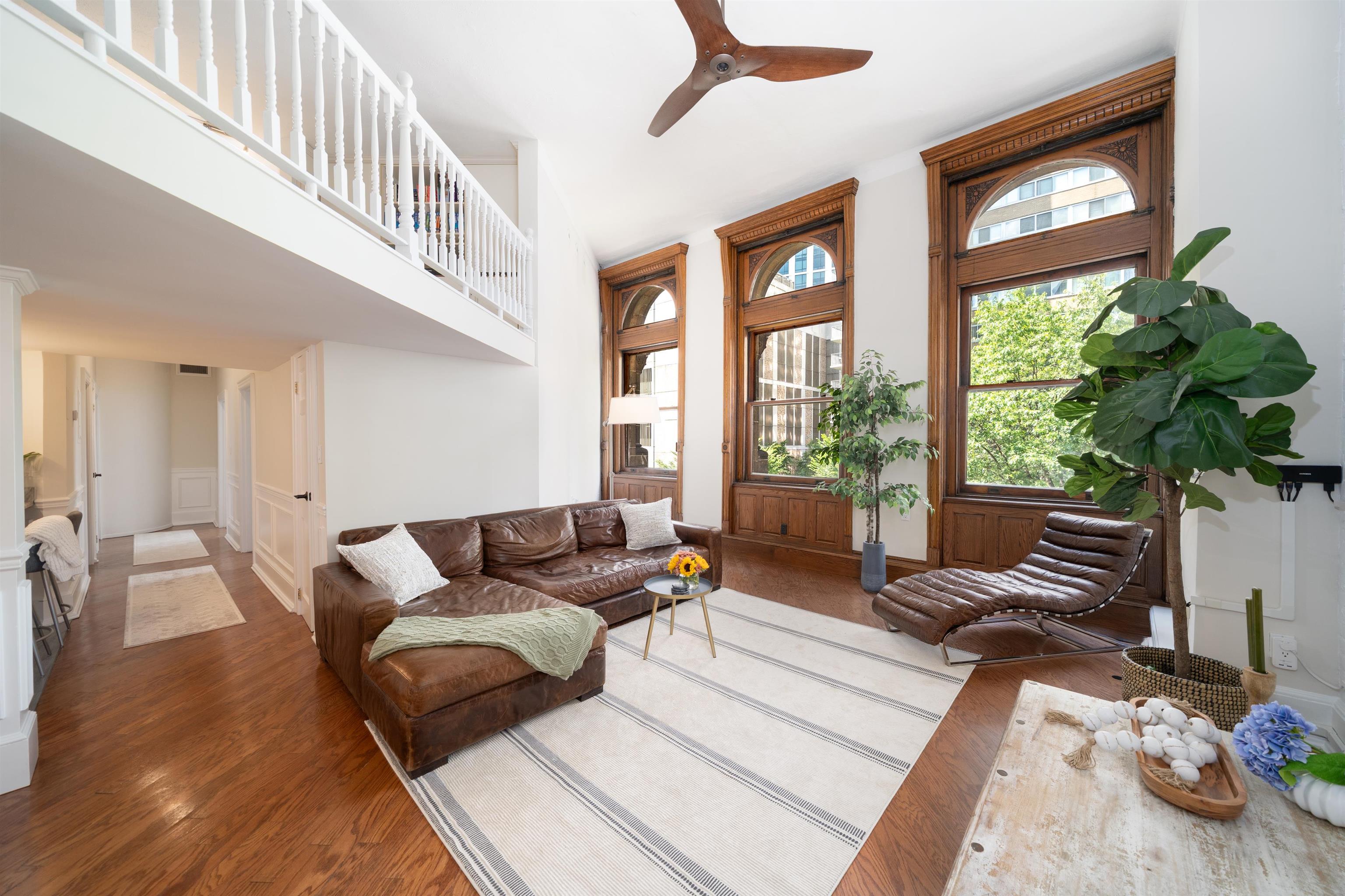 83 MONTGOMERY ST 201