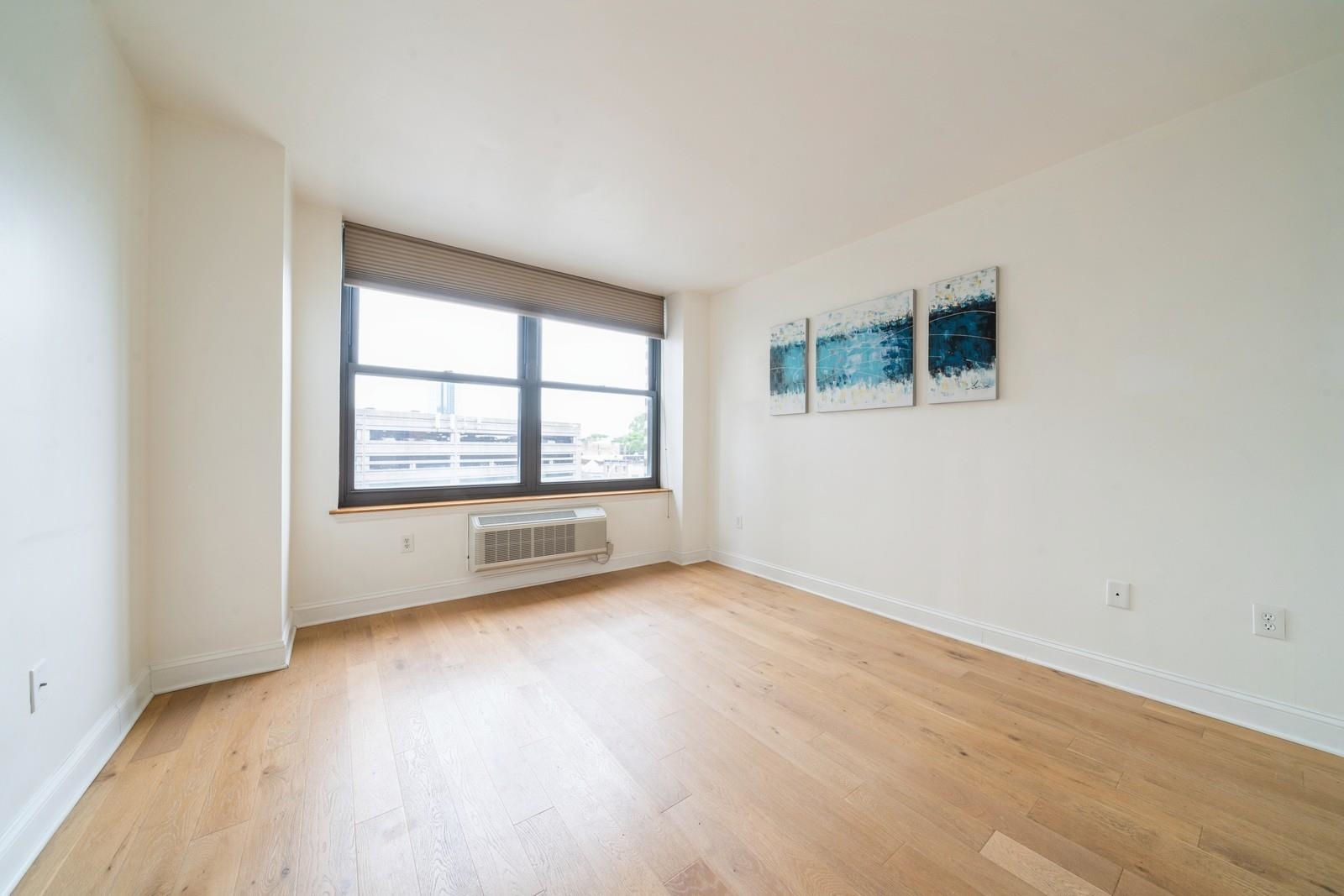 102 Christopher Columbus Dr #501, Jersey City, New Jersey image 11