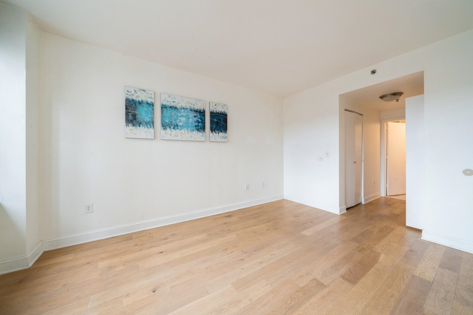102 Christopher Columbus Dr #501, Jersey City, New Jersey image 12