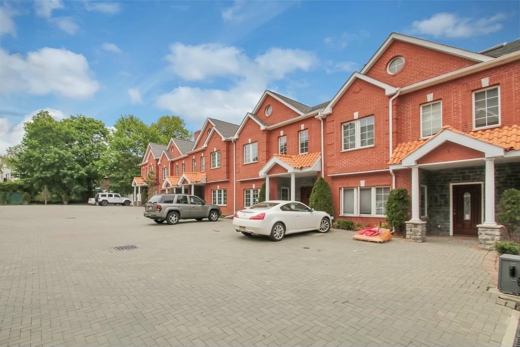 9033 Wall St #7, North Bergen, New Jersey image 12