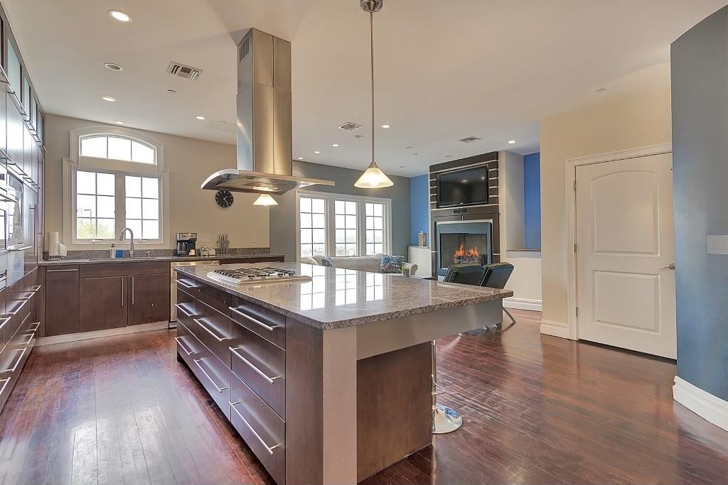 9033 Wall St #7, North Bergen, New Jersey image 1
