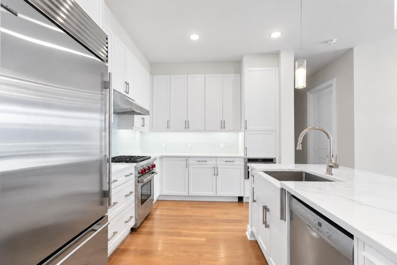 3 SOMERSET LANE 504