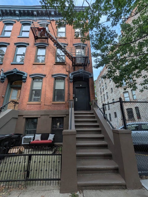 Homes For Rent - 246 5th St #GARDEN<br/> Jersey City, NJ 07302