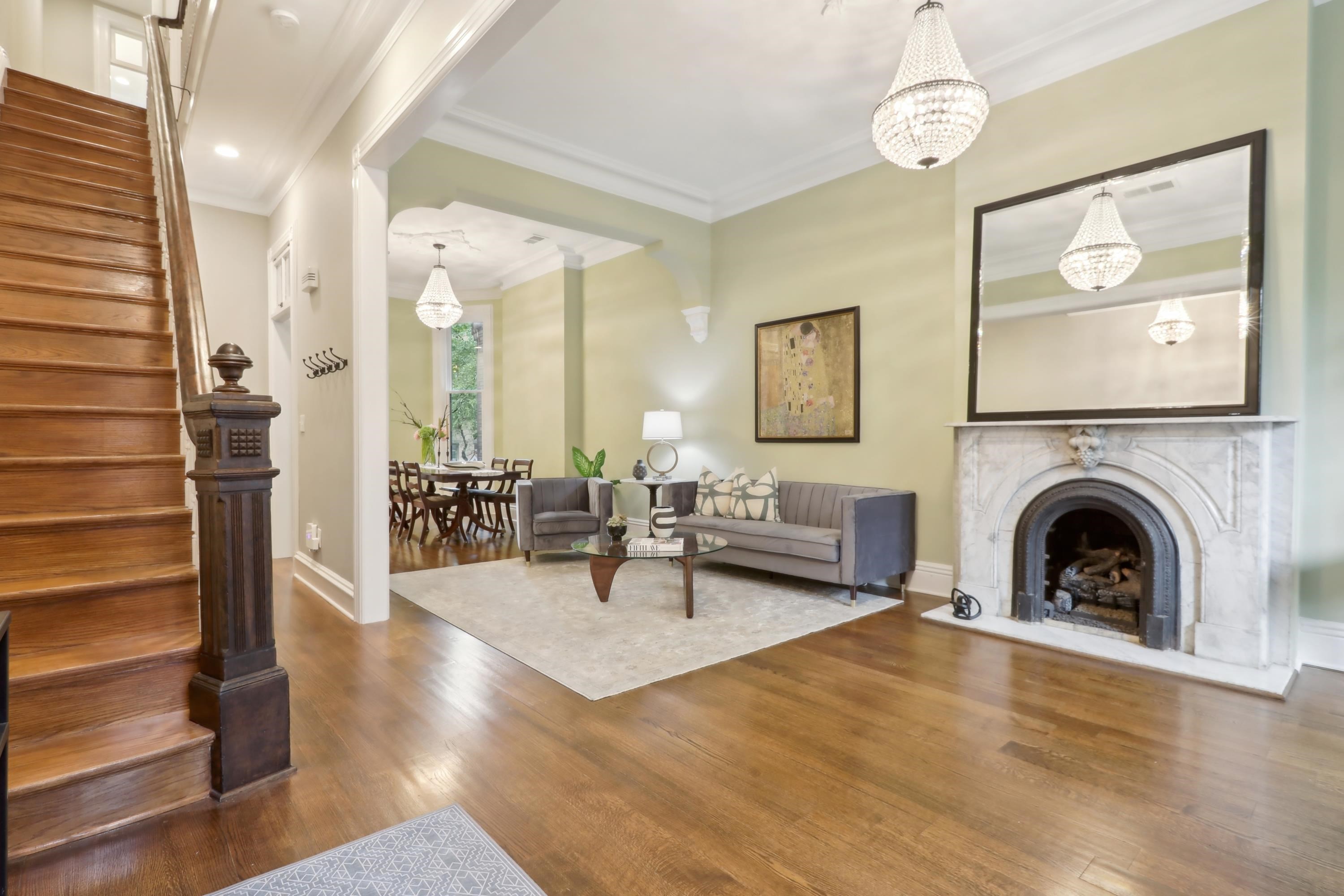 254 4TH ST