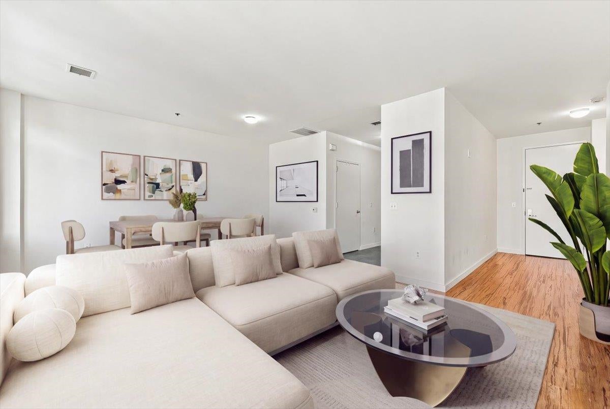 Search Homes 2 25 MCWILLIAMS PL 205
