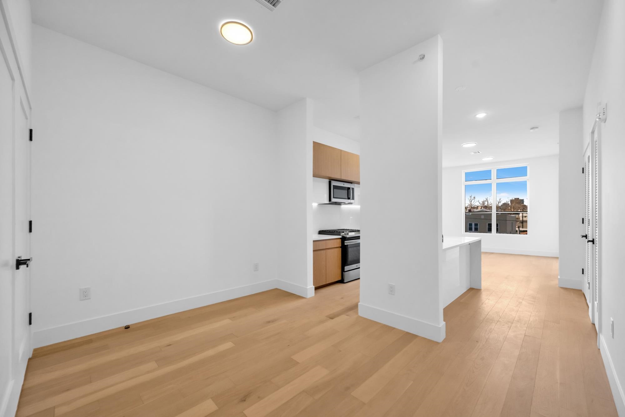 649 38th St #PH05, Union City, New Jersey image 5