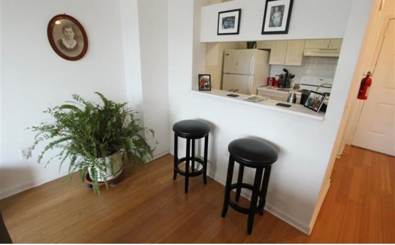 20 2ND ST 1105