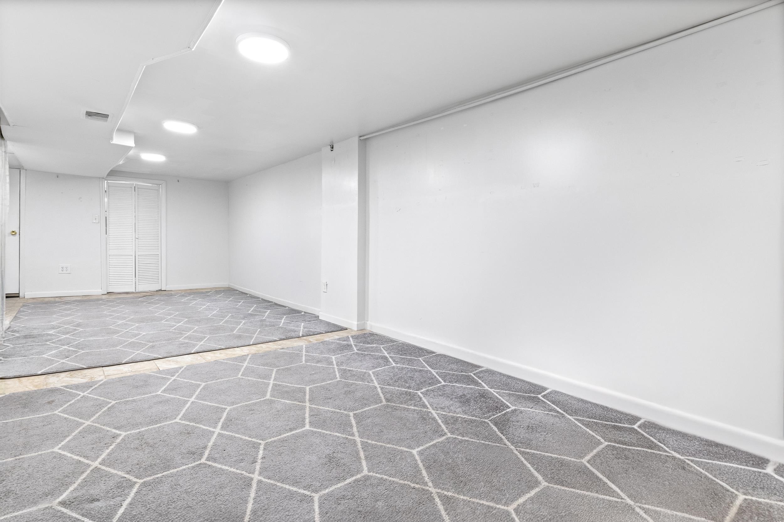 74 Atlantic St, Jersey City, New Jersey image 19