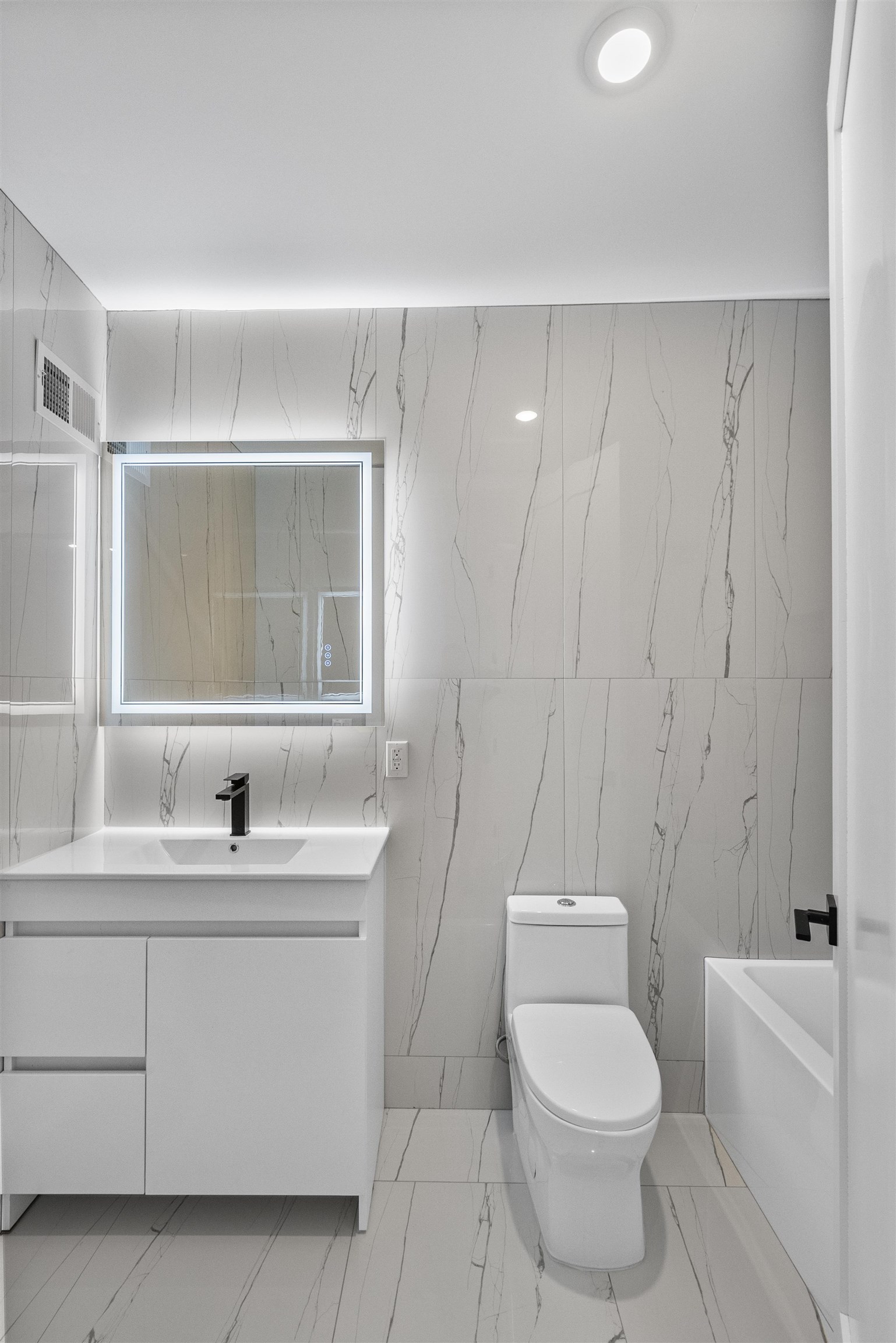 13 Manhattan Ave #1, Jersey City, New Jersey image 13