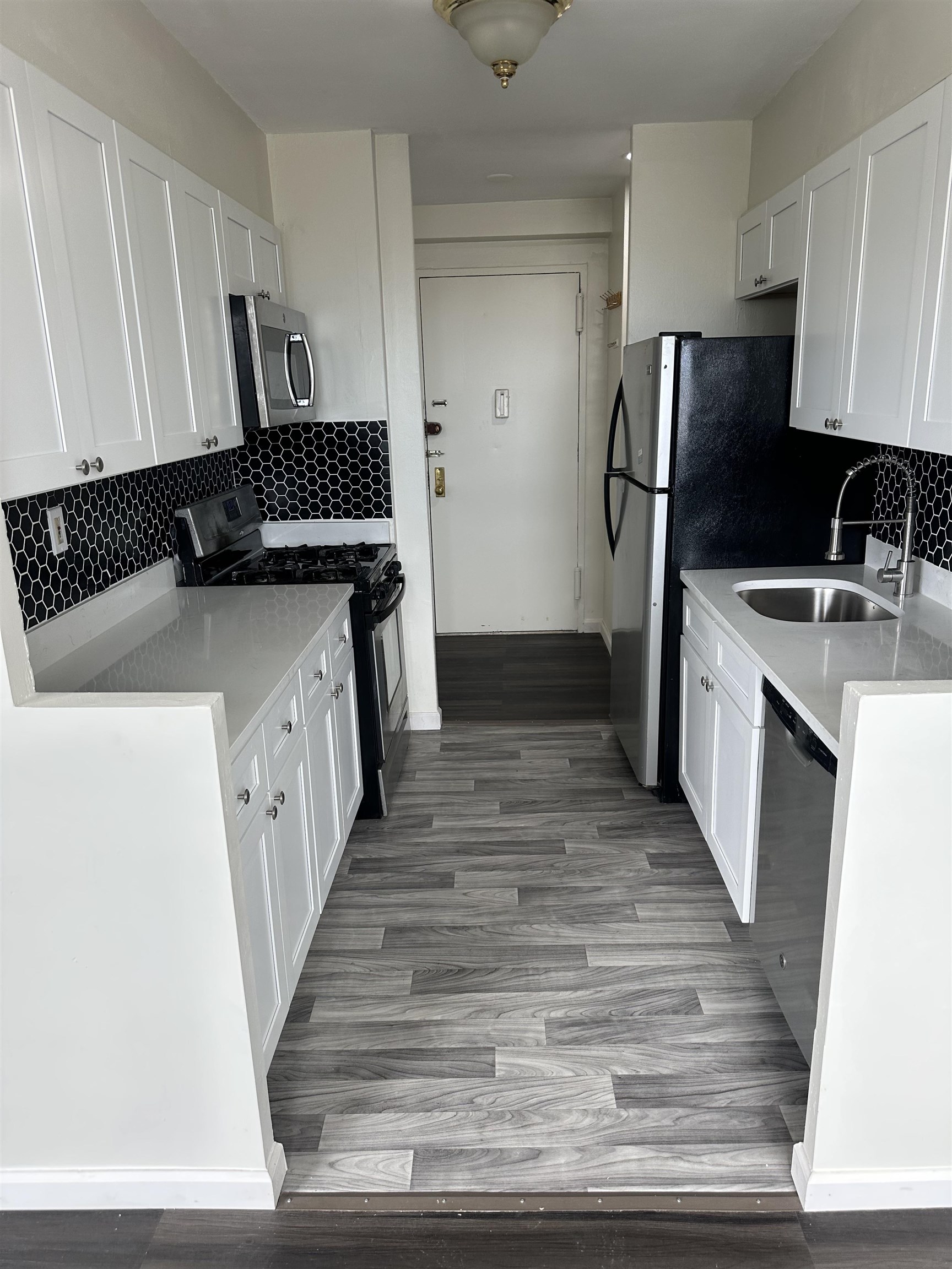 1225 Kennedy Blvd #4J, Bayonne, New Jersey image 12