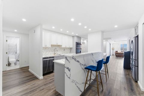 7855 BLVD EAST 17i North Bergen NJ 07047