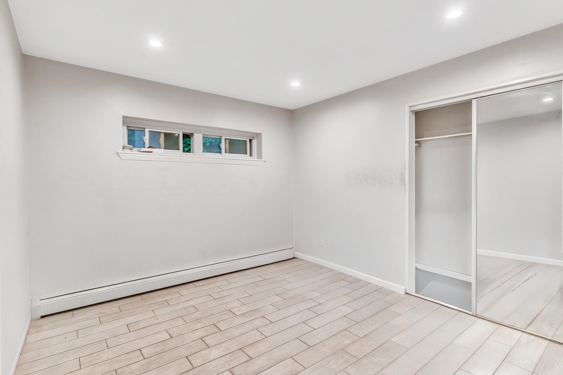2200 Paterson Plank Rd #23, North Bergen, New Jersey image 5
