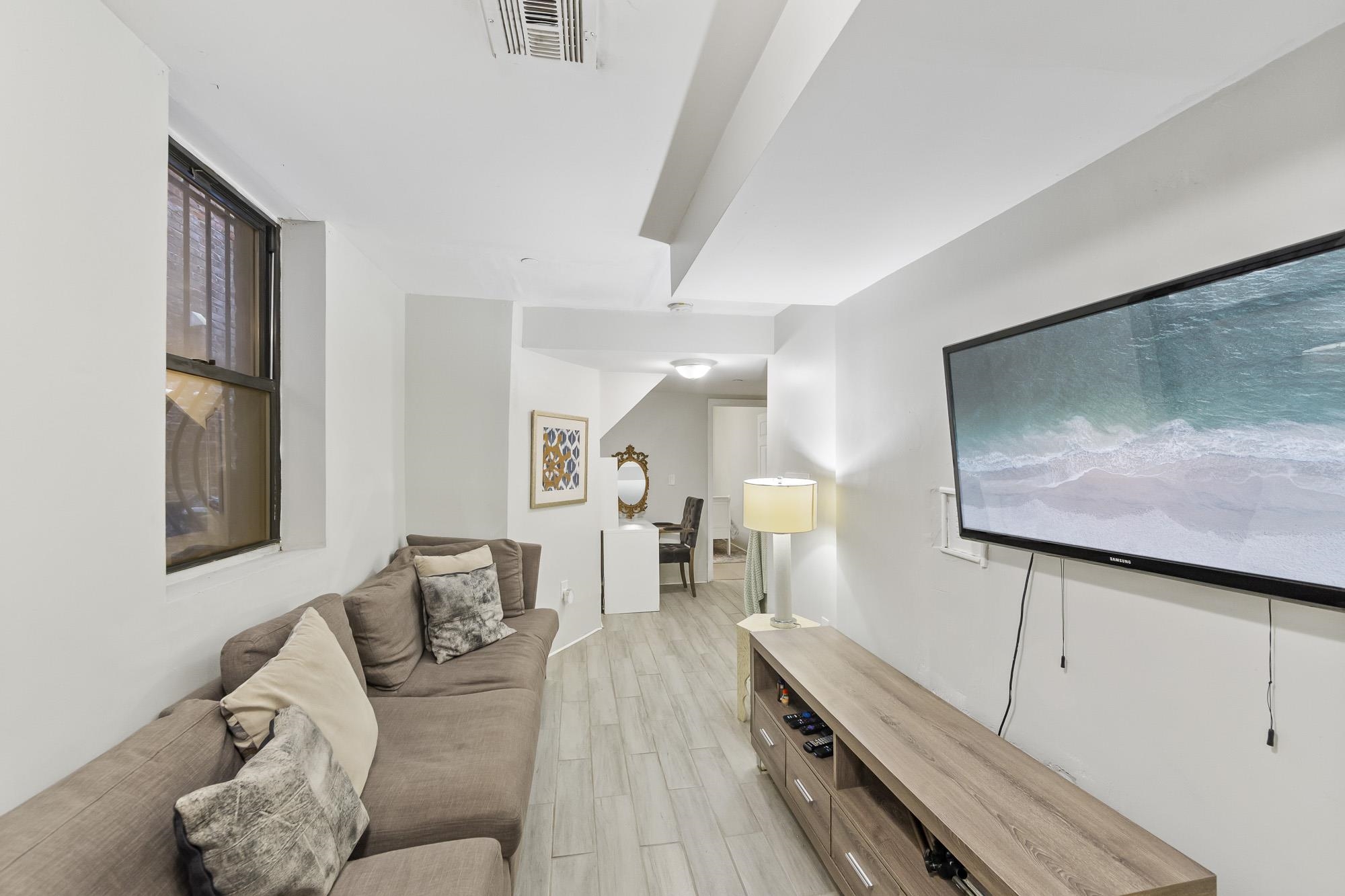 79 Crescent Ave #1, Jersey City, New Jersey image 41