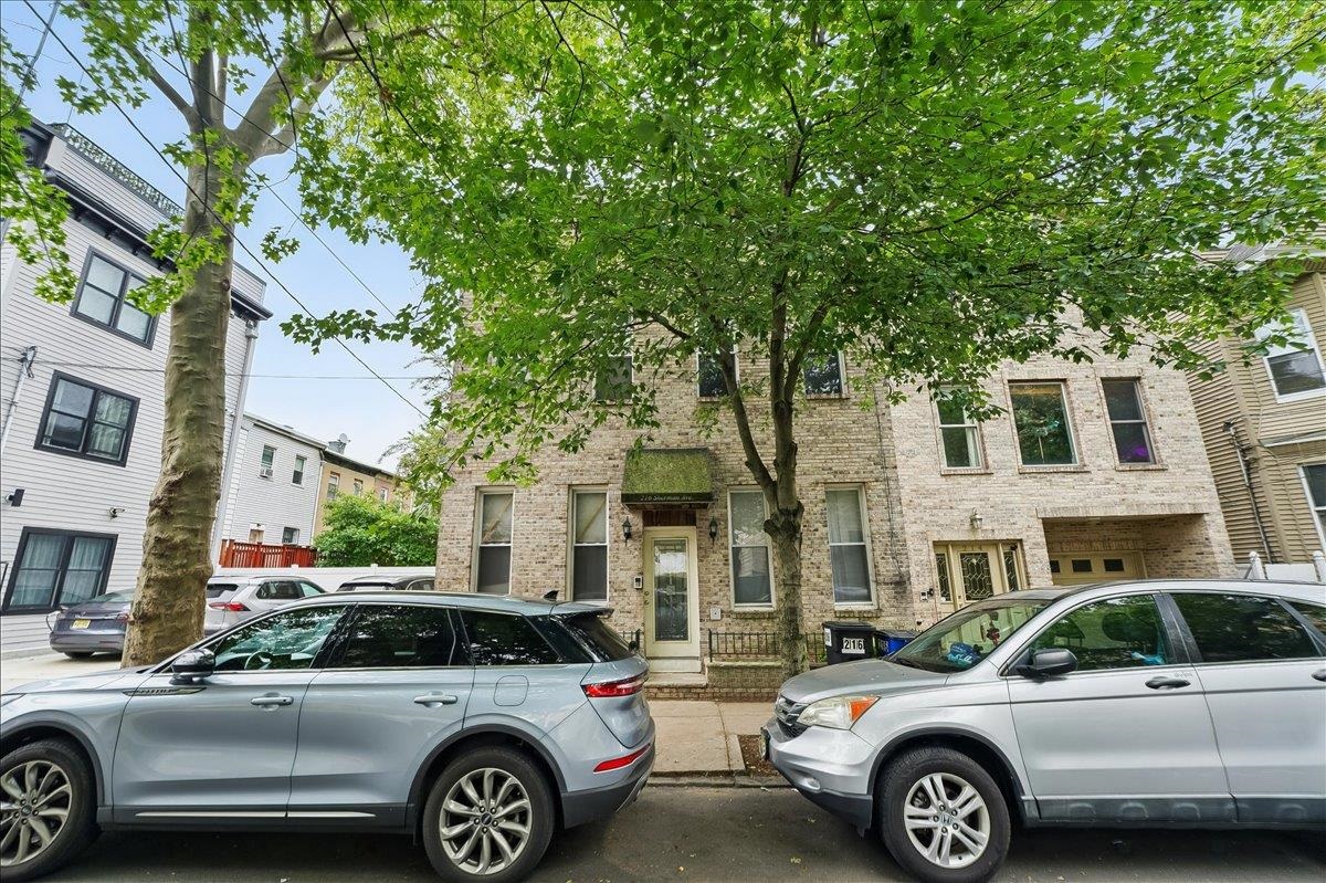 216 Sherman Ave #1R, Jersey City, New Jersey image 14