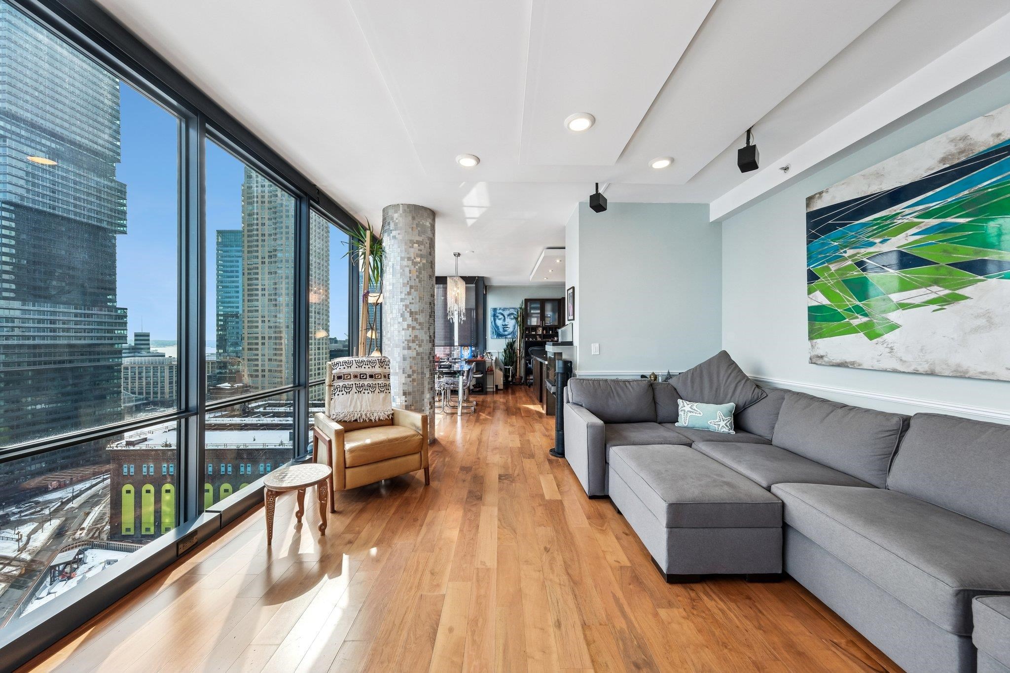 389 WASHINGTON ST 19F